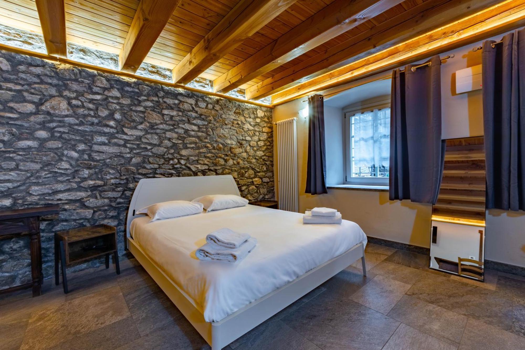 Maison Aubert 33 - *